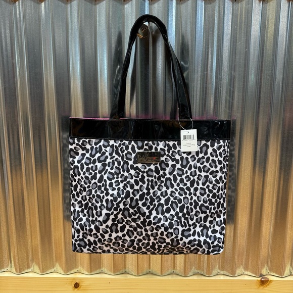 Snooki Handbags - Snooki : Black and White Leopard Print Tote Bag